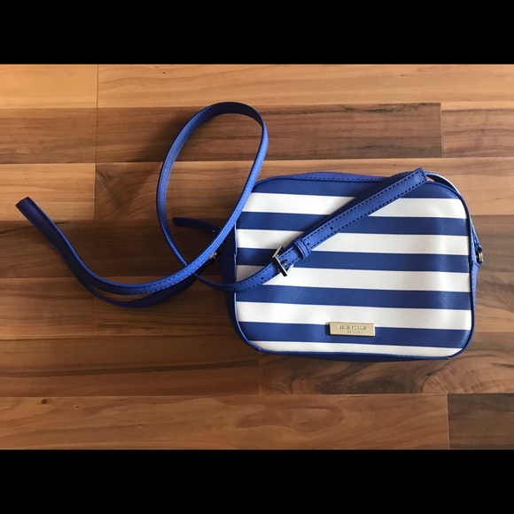 Kate Spade Sunglasses Bag! 🕶️ - Picture 3 of 5